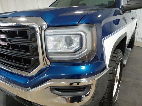 Used 2016 GMC Sierra 1500 4x4 Regular Cab w/ Sierra Convenience Package image 13