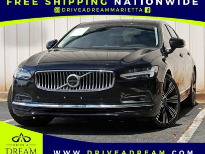 Used 2023 Volvo S90 B6 Ultimate w/ Lounge Package