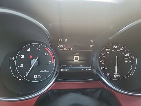 Used 2019 Alfa Romeo Stelvio AWD image 20