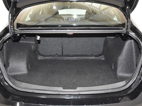 Used 2024 Chevrolet Malibu LT image 30