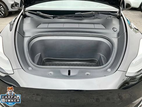 Used 2022 Tesla Model Y Performance AWD/4WD image 11