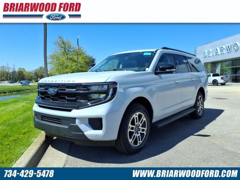 New 2026 Ford Expedition Max Active AWD/4WD image 1