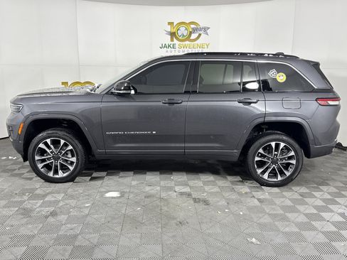 New 2025 Jeep Grand Cherokee Overland image 4