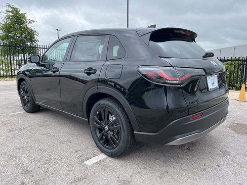 New 2026 Honda HR-V Sport image 4