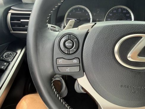 Used 2014 Lexus IS 250 AWD w/ Navigation Package image 31