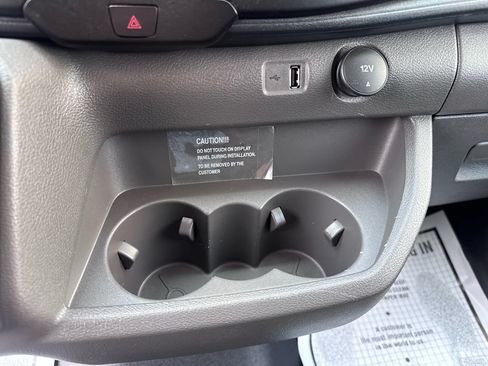 Used 2025 Ford Transit 250 148 Medium Roof Extended AWD image 25