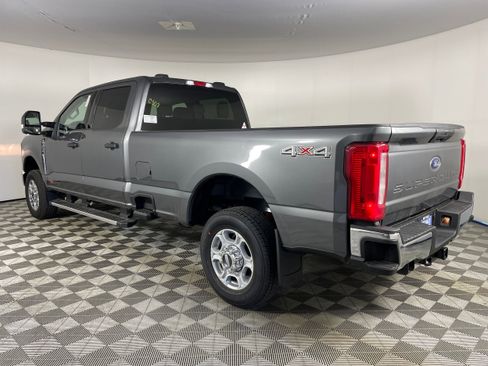 New 2026 Ford F350 XLT image 5