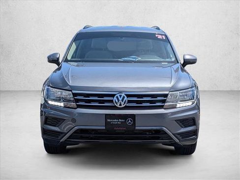 Used 2021 Volkswagen Tiguan S FWD image 2