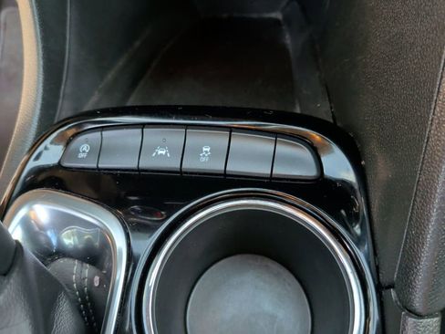 Used 2024 Buick Encore GX Sport Touring image 27