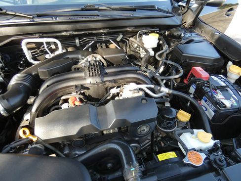 Used 2019 Subaru Outback 2.5i Premium image 80