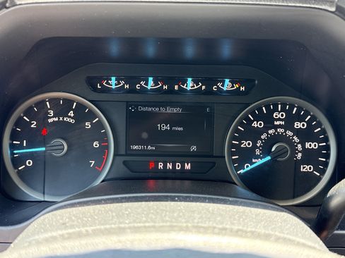 Used 2020 Ford F150 XLT w/ Trailer Tow Package RWD image 13