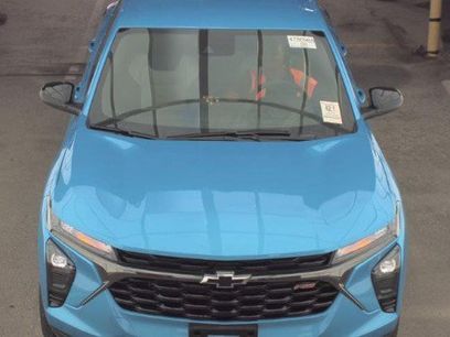 Used 2025 Chevrolet Trax RS