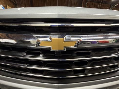 Certified 2025 Chevrolet Traverse LT image 32