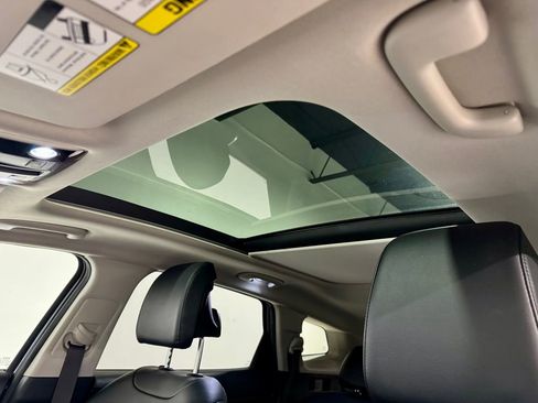 Used 2023 Kia Sportage SX Prestige image 6