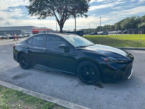 Used 2025 Toyota Camry SE w/ Multimedia Upgrade Package FWD image 8