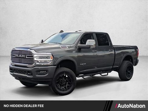 Used 2024 RAM 2500 Laramie AWD/4WD image 1