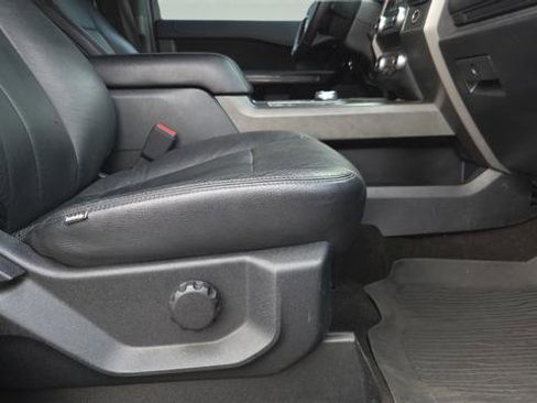 Used 2020 Ford Expedition Max XLT w/ Cargo Package image 16