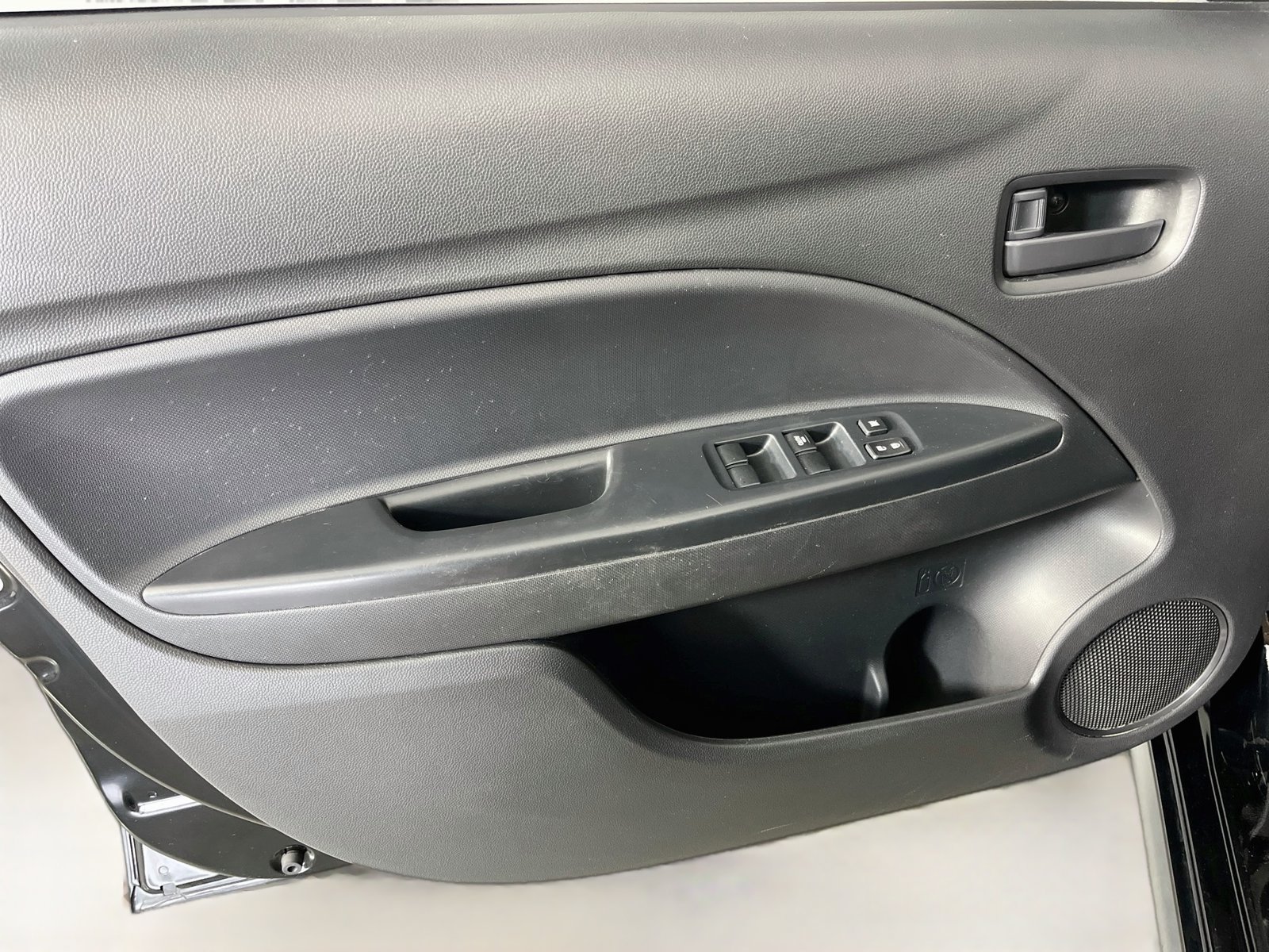 Used 2024 Mitsubishi Mirage G4 FWD image 23