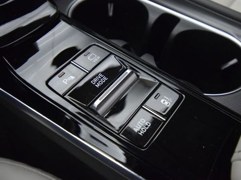 Used 2023 Hyundai Sonata Limited FWD image 35
