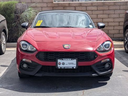 Used 2020 FIAT 124 Spider Abarth w/ Navigation & Sound Group RWD image 2