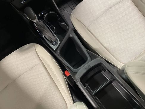 Used 2024 Buick Encore GX Preferred w/ Comfort Package image 24