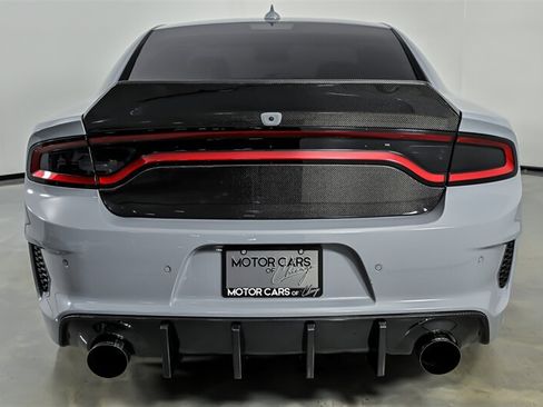 Used 2022 Dodge Charger SRT Hellcat w/ Harman/Kardon Audio Group RWD image 8
