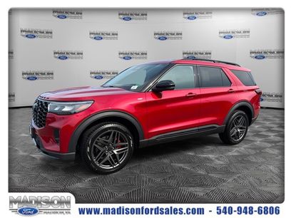 New 2025 Ford Explorer ST-Line w/ ST-Line Street Pack