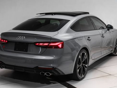 Used 2021 Audi S5 Premium Plus w/ Premium Plus Package AWD/4WD image 3