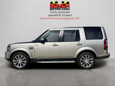 Used 2016 Land Rover LR4 HSE LUX image 2
