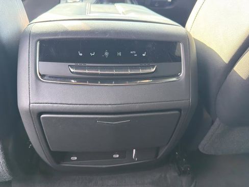 Used 2023 Cadillac Escalade Sport image 16