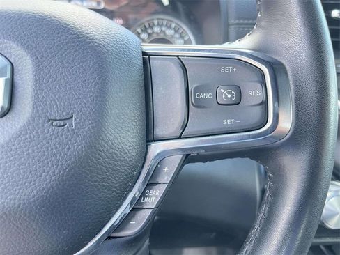 Used 2024 RAM 1500 Laramie image 16