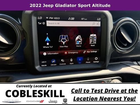 Used 2022 Jeep Gladiator Sport AWD/4WD image 23