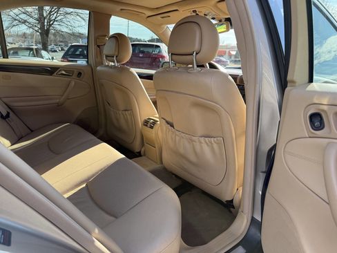 Used 2003 Mercedes-Benz C 240 Sedan image 15
