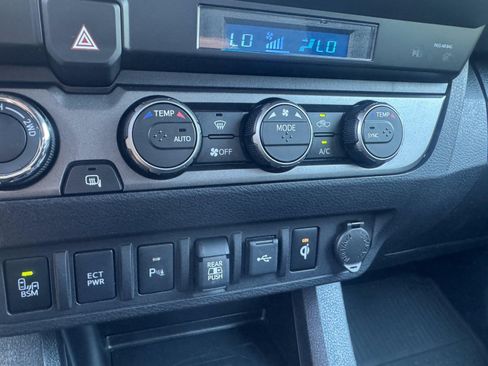 Used 2023 Toyota Tacoma TRD Sport w/ Advanced Technology Package AWD/4WD image 36