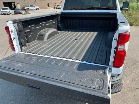 Used 2021 Chevrolet Silverado 3500 LTZ w/ Z71 Off-Road Package AWD/4WD image 14