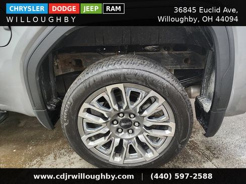 Used 2023 GMC Sierra 1500 Denali Ultimate AWD/4WD image 48