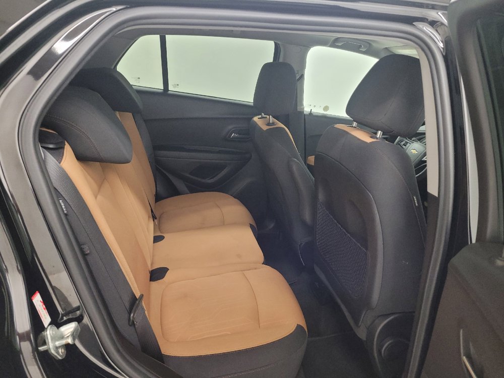 Used 2019 Chevrolet Trax LT FWD image 19