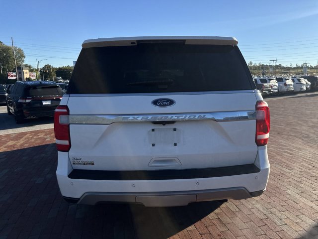 Used 2020 Ford Expedition XLT w/ Equipment Group 202A RWD image 11