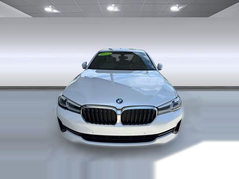 Used 2023 BMW 530i w/ Premium Package RWD image 6