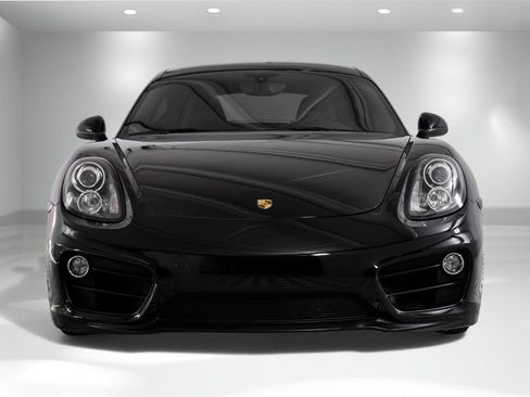 Used 2015 Porsche Cayman image 4