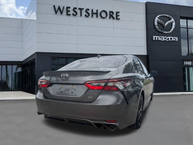 Used 2021 Toyota Camry SE FWD image 3