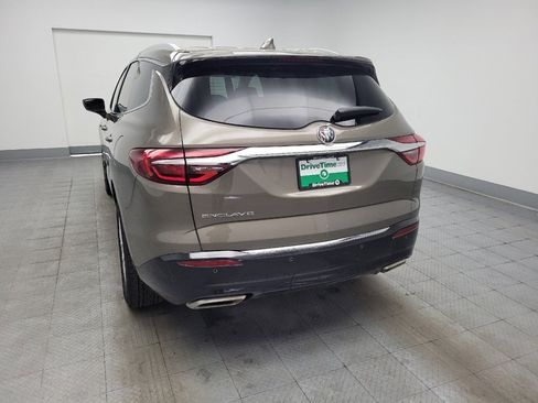 Used 2020 Buick Enclave Essence FWD image 6