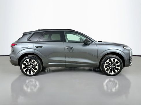 New 2026 Audi Q3 quattro 2.0T AWD/4WD image 4
