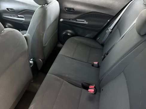 Used 2024 Nissan Kicks S image 5