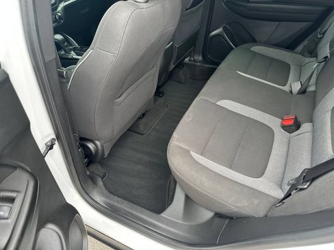 Used 2021 Chevrolet TrailBlazer LS FWD image 37