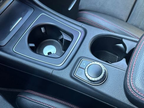 Used 2016 Mercedes-Benz CLA 250 image 26