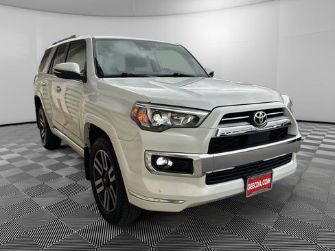 Used 2024 Toyota 4Runner Limited AWD/4WD image 3