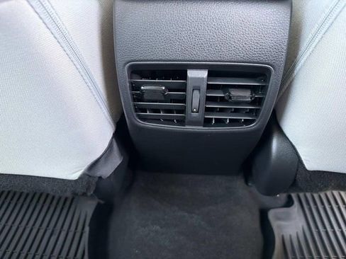 Certified 2025 Toyota Corolla Cross L FWD image 20