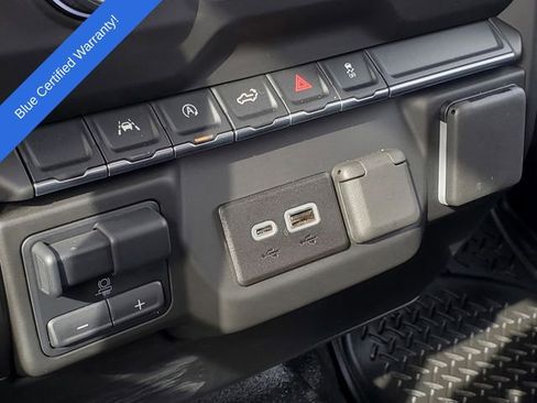 Used 2025 Chevrolet Silverado 1500 W/T w/ WT Value Package image 19