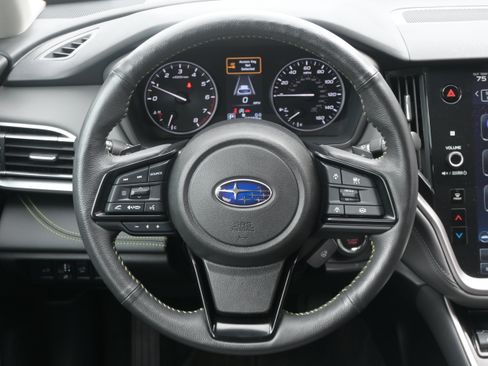 Certified 2025 Subaru Outback Onyx Edition AWD/4WD image 17